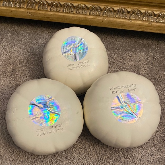 7” Nightmare before Christmas Ashland White and Black Jack o lanterns Pumpkins - Picture 3 of 17